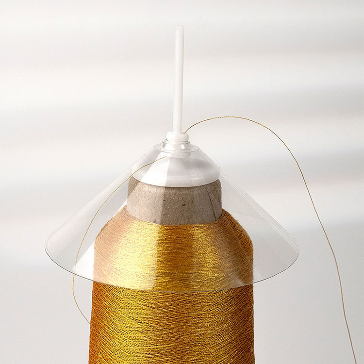 Embroidered gold and silver thread cap, anti tangling, anti winding, anti-static umbrella device, whole thread cap