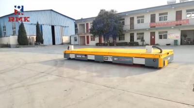 Steering wheel omnidirectional mobile trackless transfer cart