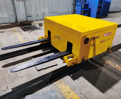 Electric pallet trucks with high payloads