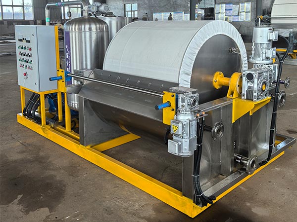 Aquaculture filtration machine