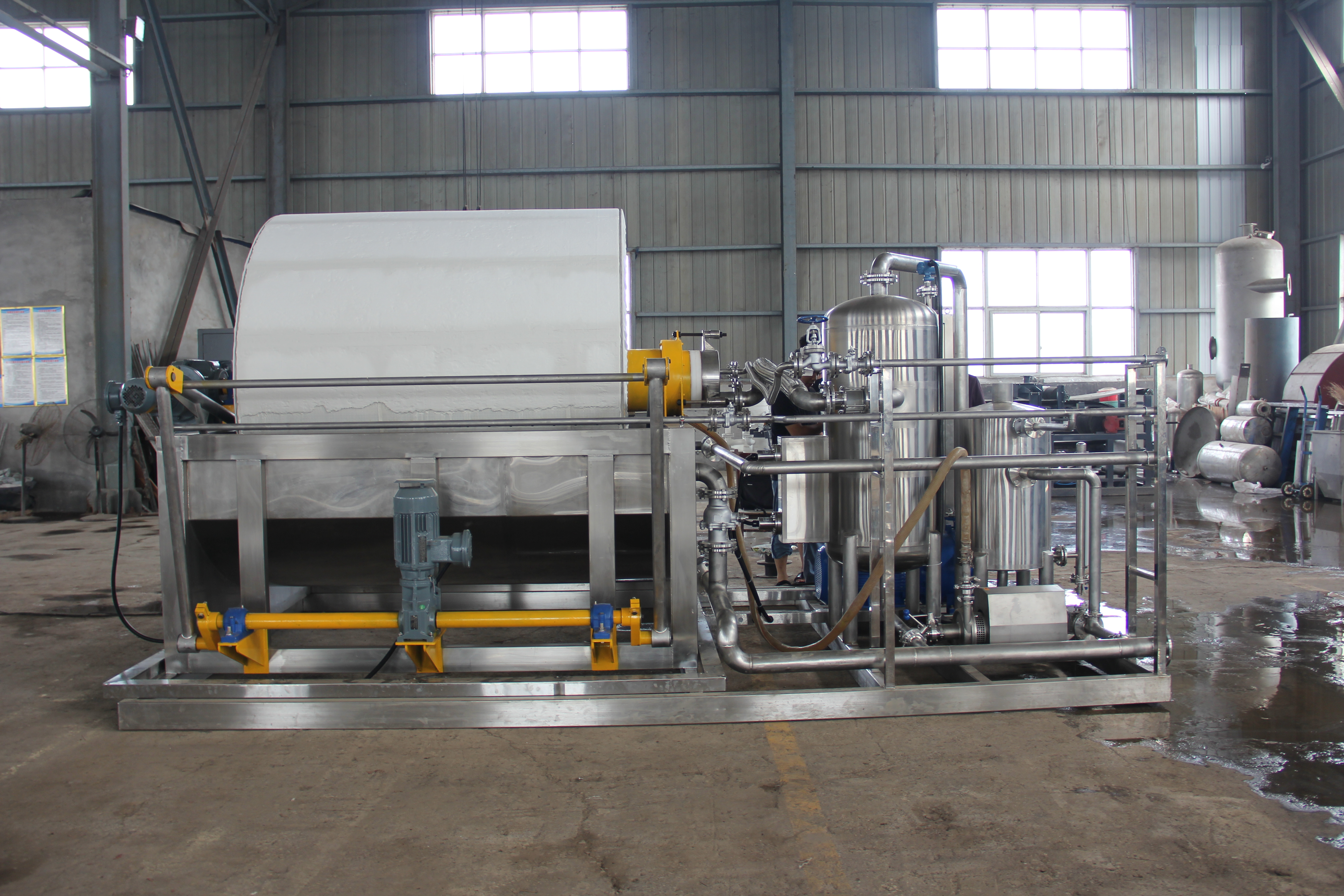 Vacuum drum filter Vacuum drum filter