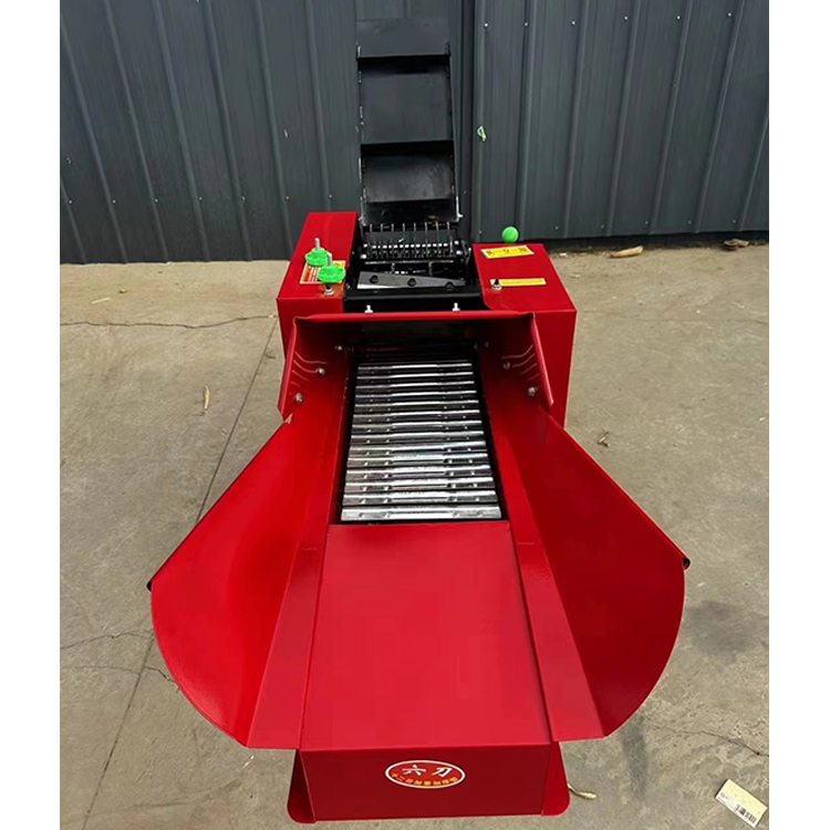 Chaff straw crusher