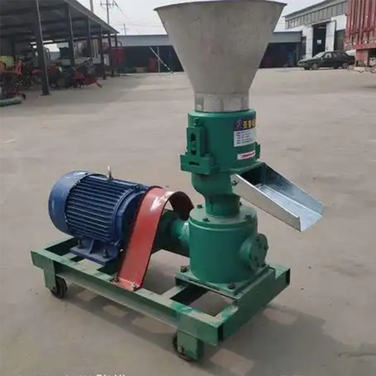 Mobile flat die pellet machine driven by electric motor