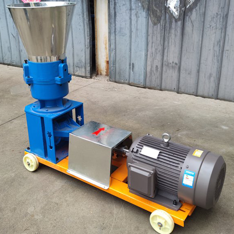 Animal feed pellet machine